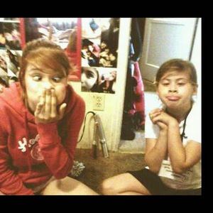 Meet your Posher, Emma